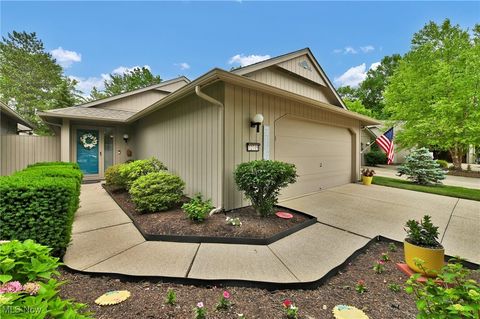 12719 Ionia Court, Strongsville, OH 44149 - #: 5132291