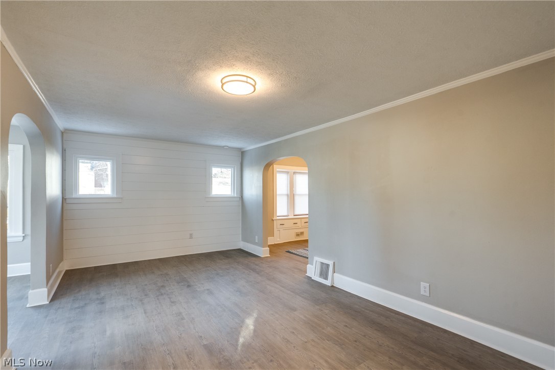 Beverly Park - Residential