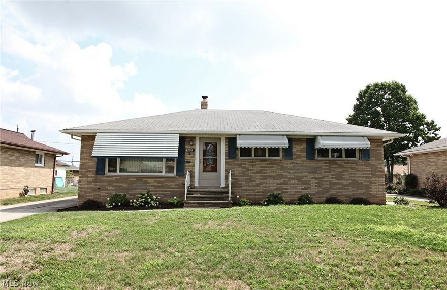 Welcome Home!  This beautiful brick ranch has much to offer! Large kitchen with newer flooring (2013) and stainless steel appliances (2013), hard wood floors and neutral throughout, updated 1/2 bath, and finished rec room in the basement. Conveniently located close to so many amenities including the rec center and Ridge Park Square and just minutes away from I480 and the newly expanded Brooklyn City School! FHA appraisal already in with no repairs. Move in ready, must see! Call to schedule your private tour today.