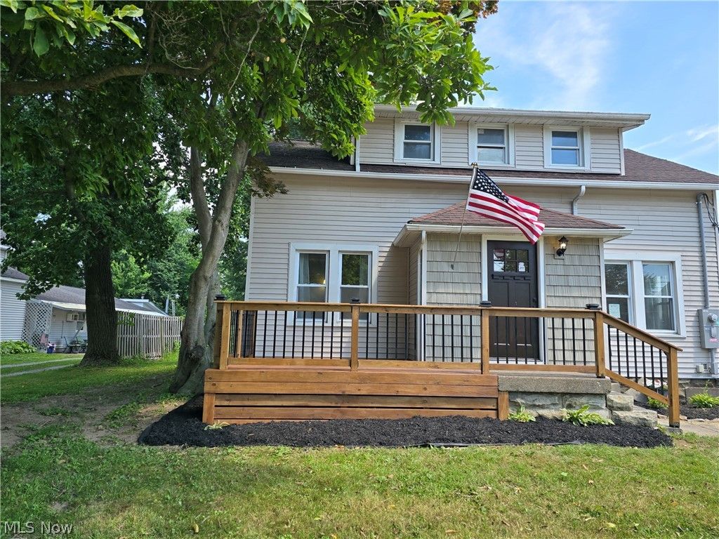 Photo of 132 E Main Street, South Amherst, OH 44001 (MLS # 5225247)