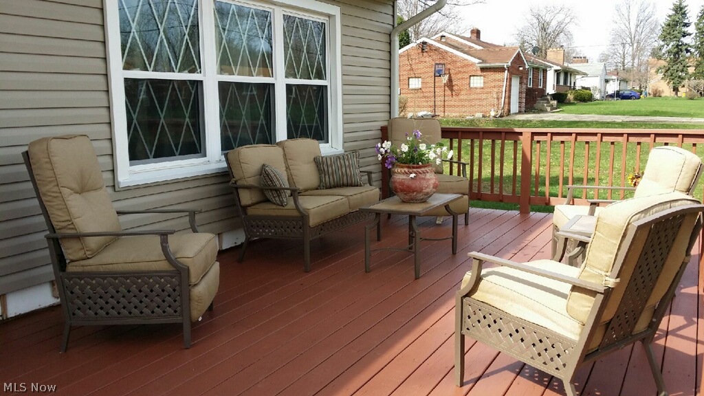 Colonial Heights 01 - Residential