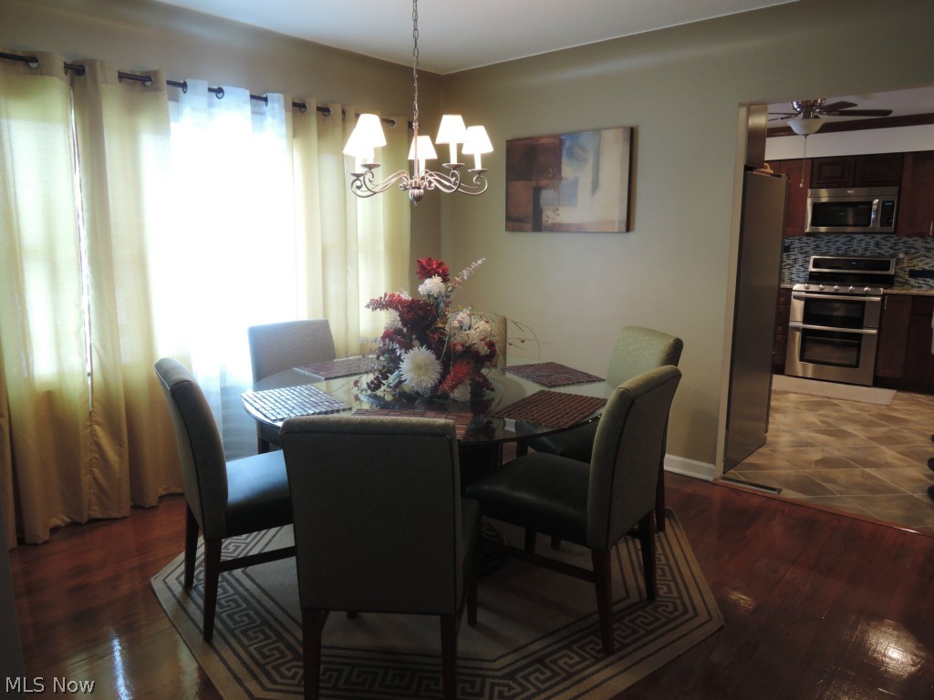 Colonial Heights 01 - Residential