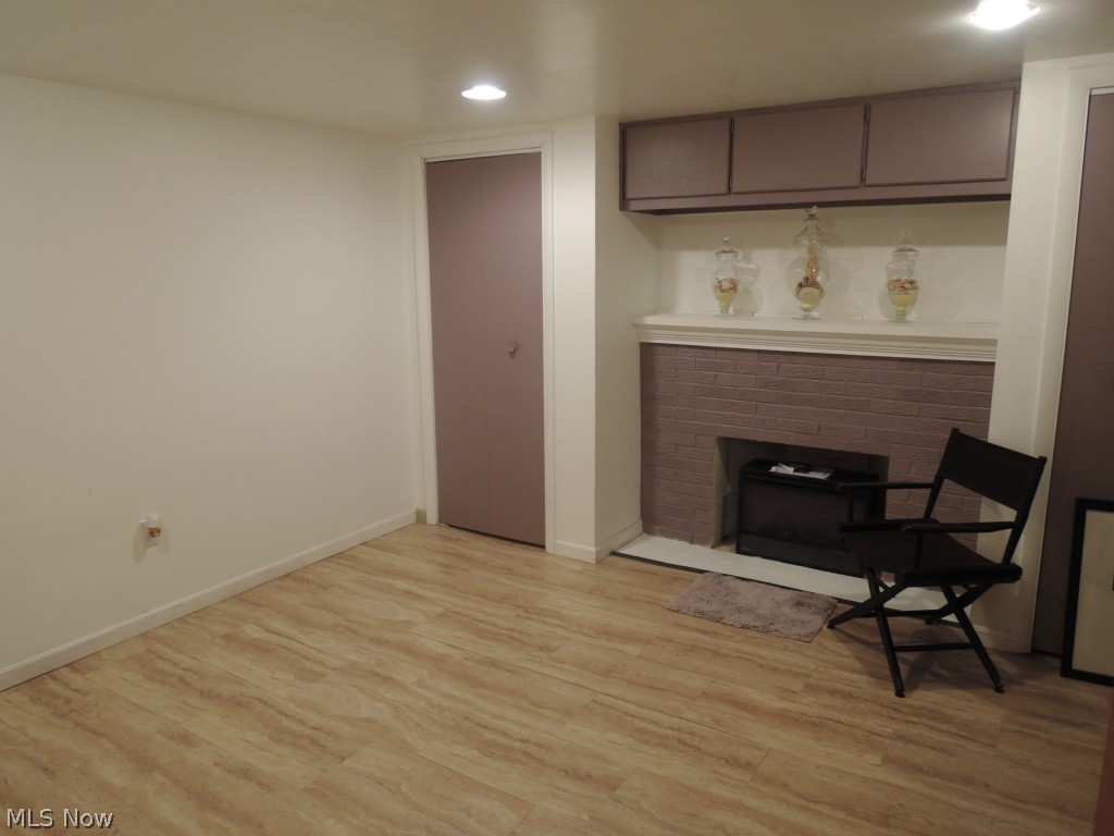 Colonial Heights 01 - Residential