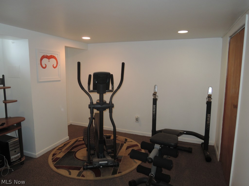 Colonial Heights 01 - Residential