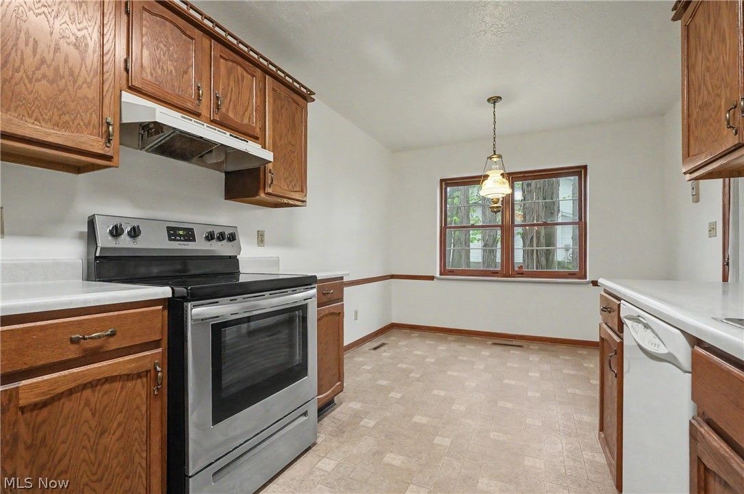 Forest Huntington Woods Condo - Residential