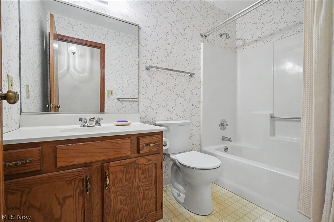 Forest Huntington Woods Condo - Residential