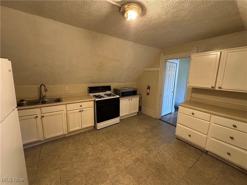 Delin - Residential Lease