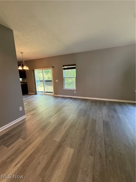 Emerald Estates 9 - Residential Lease