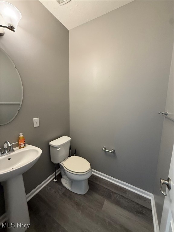 Emerald Estates 9 - Residential Lease