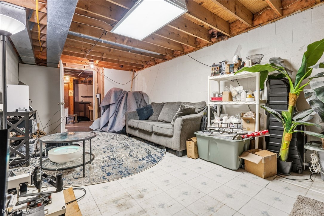 Lakeshore Hills - Residential