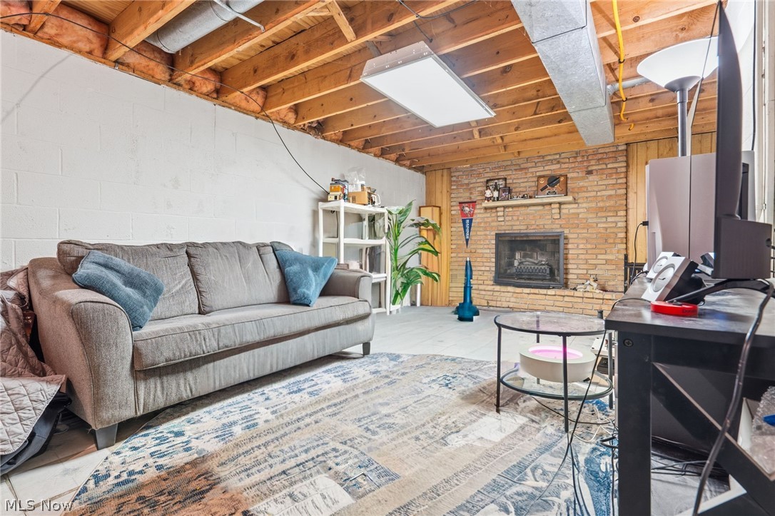 Lakeshore Hills - Residential