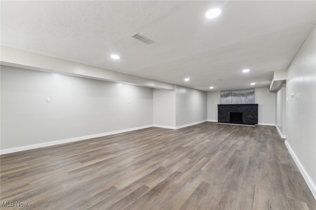 Pleasant Vly Homelands 04 - Residential