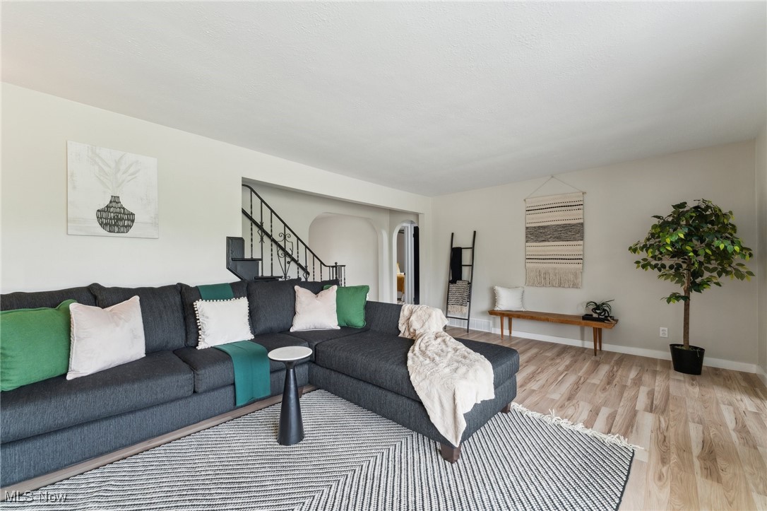 Pleasant Vly Homelands 04 - Residential