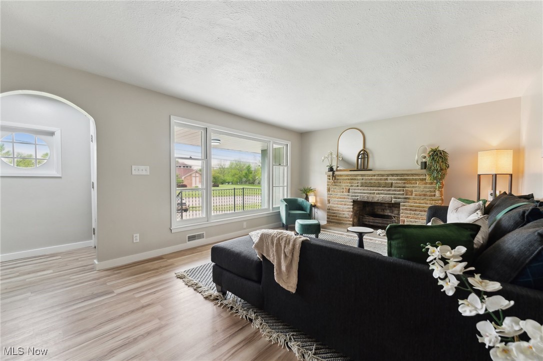 Pleasant Vly Homelands 04 - Residential