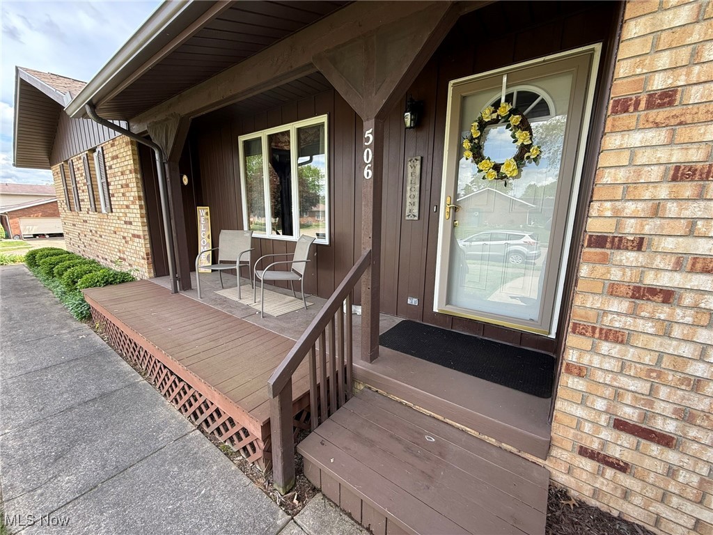 506 Lockport Avenue, New Philadelphia, Ohio image 2
