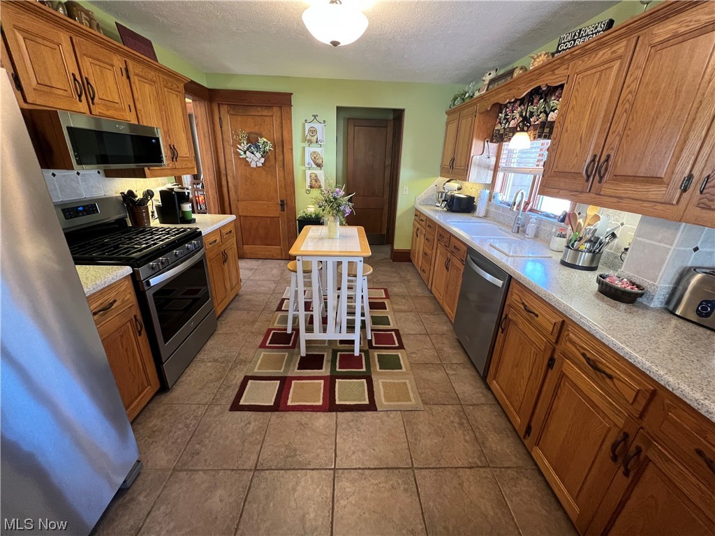 Ra Watsons Add 01 - Residential