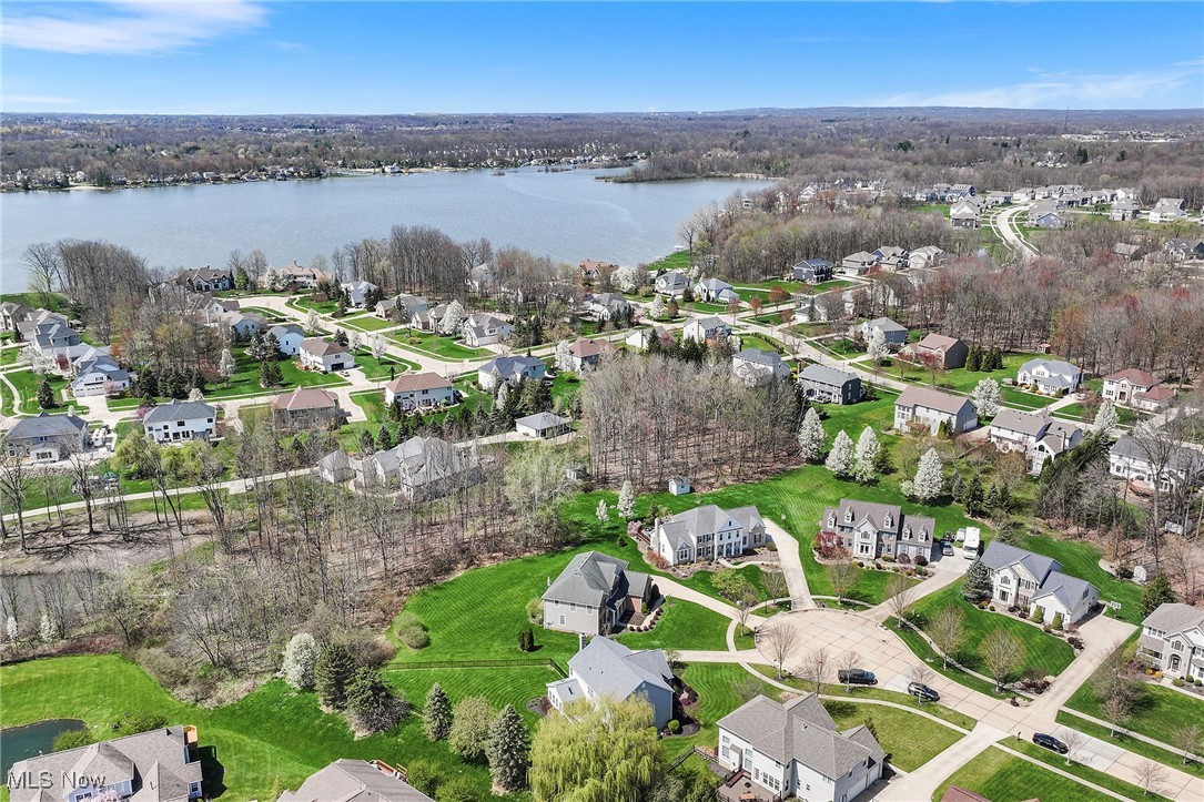 845 Stone Hill Oval, Aurora, Ohio image 43