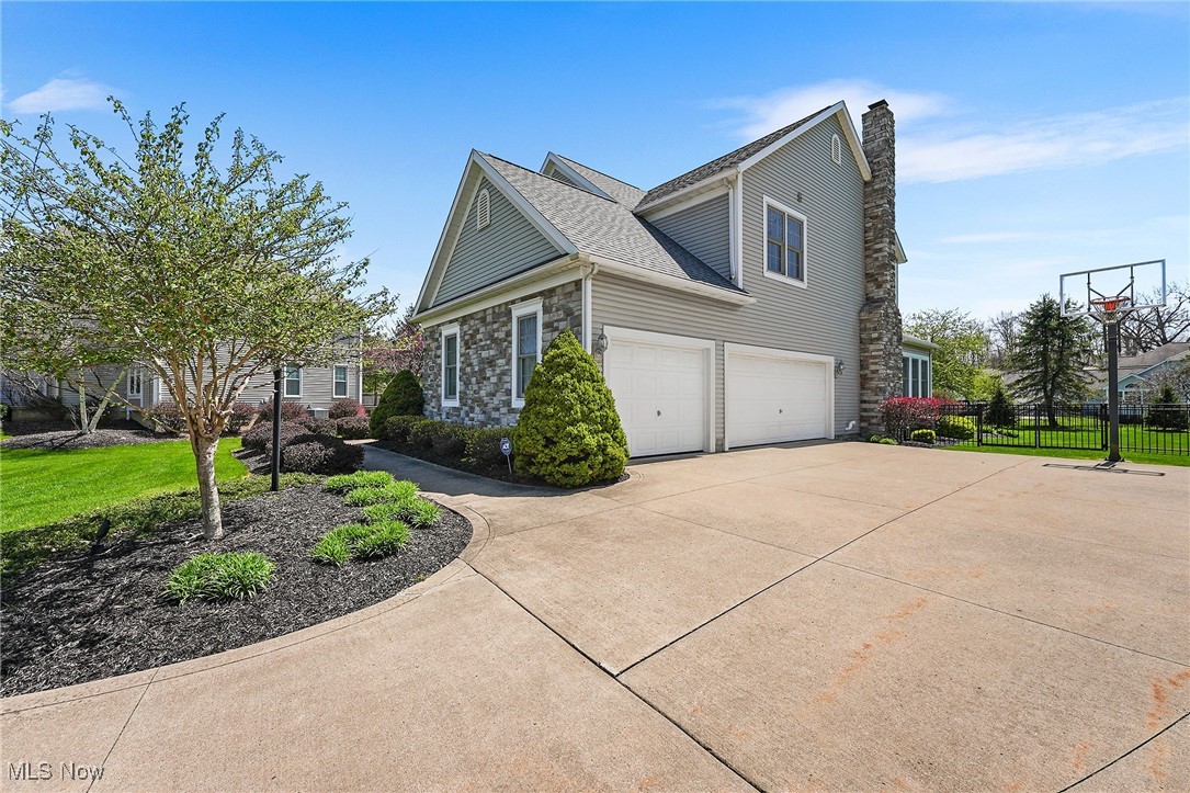 845 Stone Hill Oval, Aurora, Ohio image 38