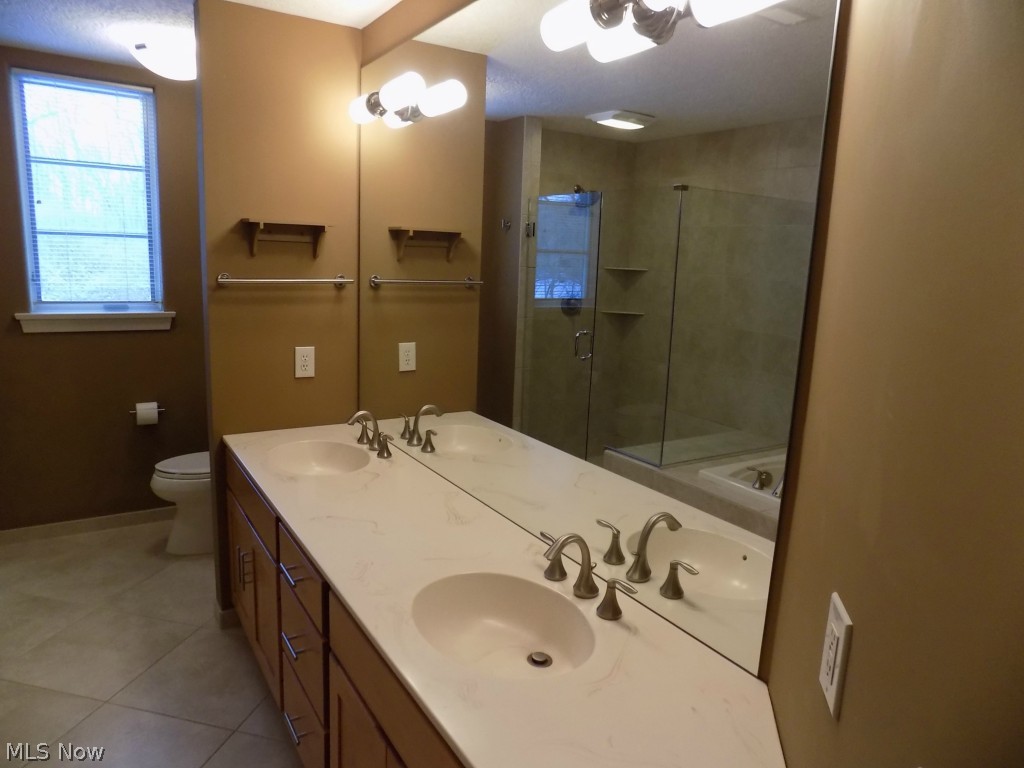 Corazon Condos - Residential