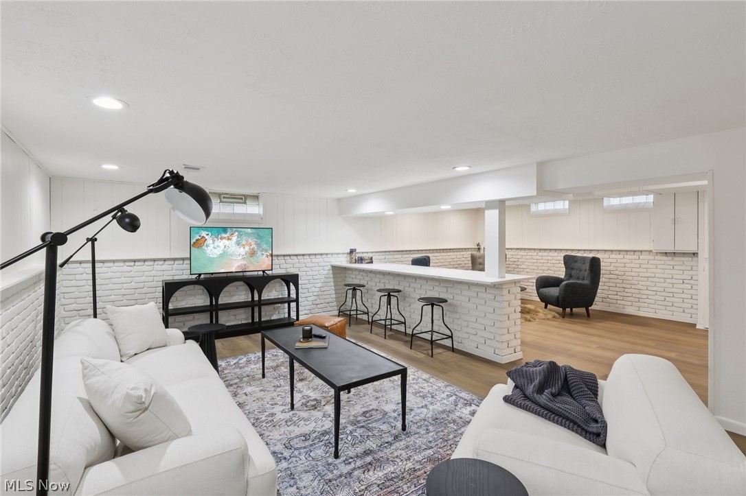 Chagrin Properties Cos Halbur - Residential