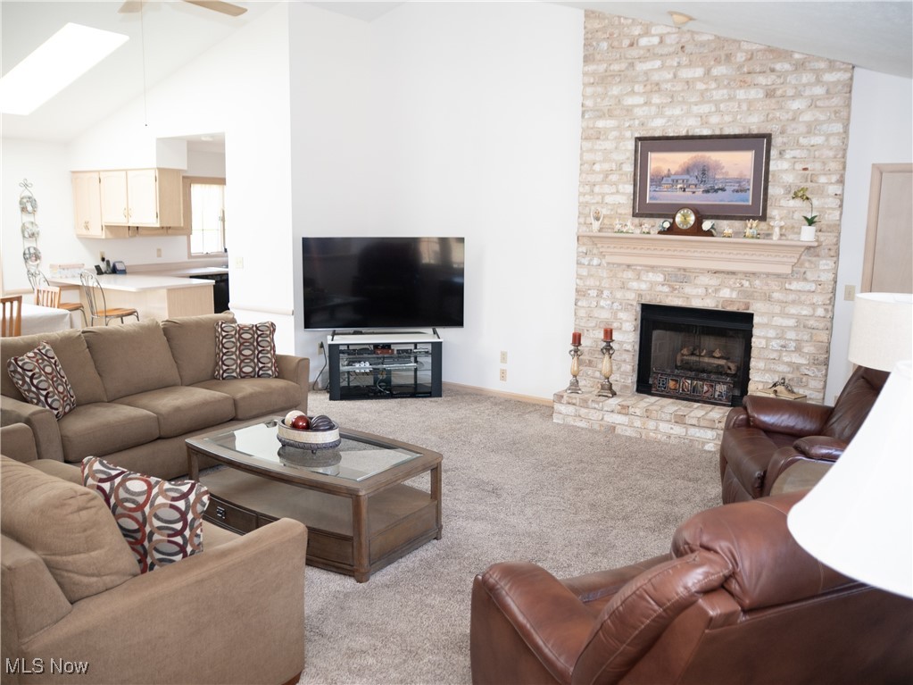 5481 Walnut Grove Circle, Struthers, Ohio image 13