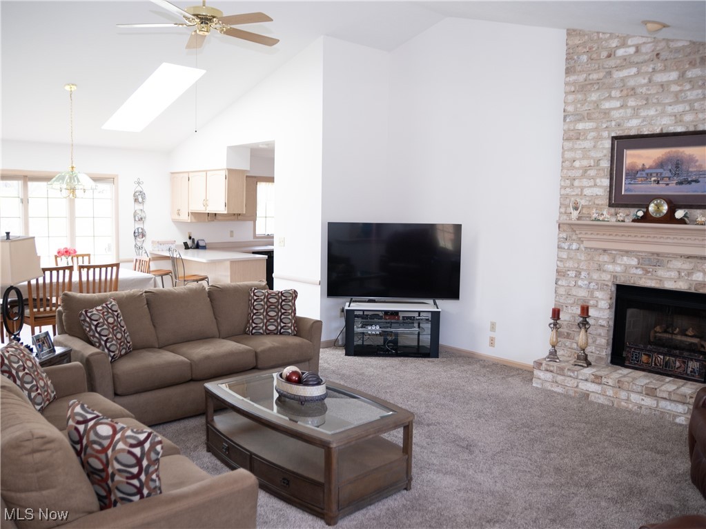 5481 Walnut Grove Circle, Struthers, Ohio image 14