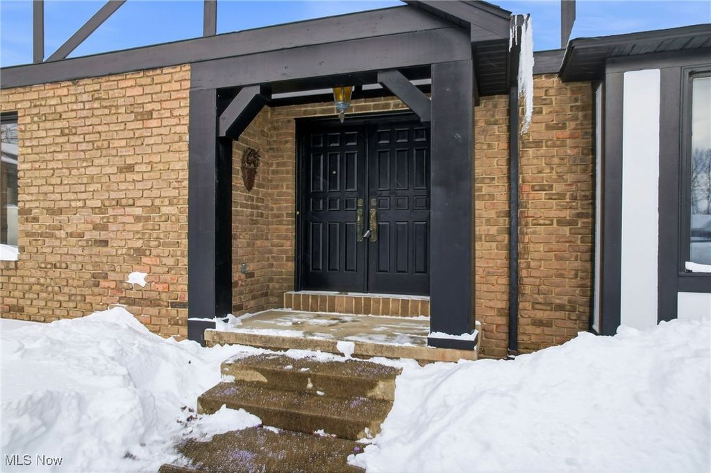 Photo of 2699 Morningside Place, Poland, OH 44514 (MLS # 5183909)