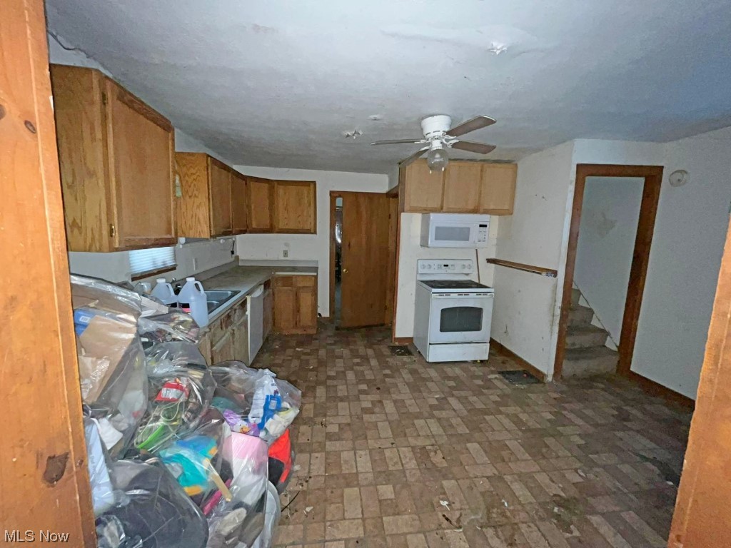 Trumbull Woods - Residential