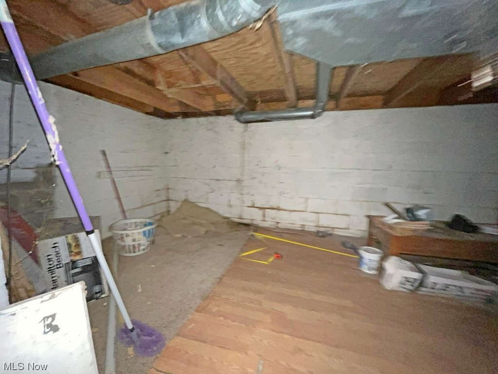 Trumbull Woods - Residential