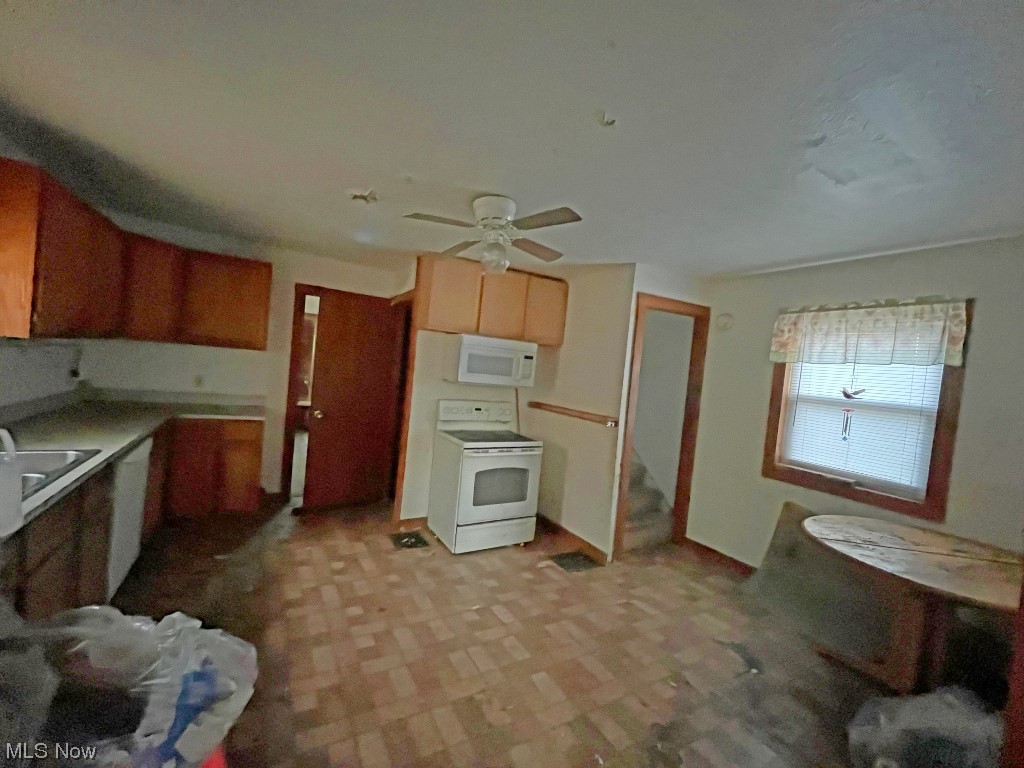 Trumbull Woods - Residential