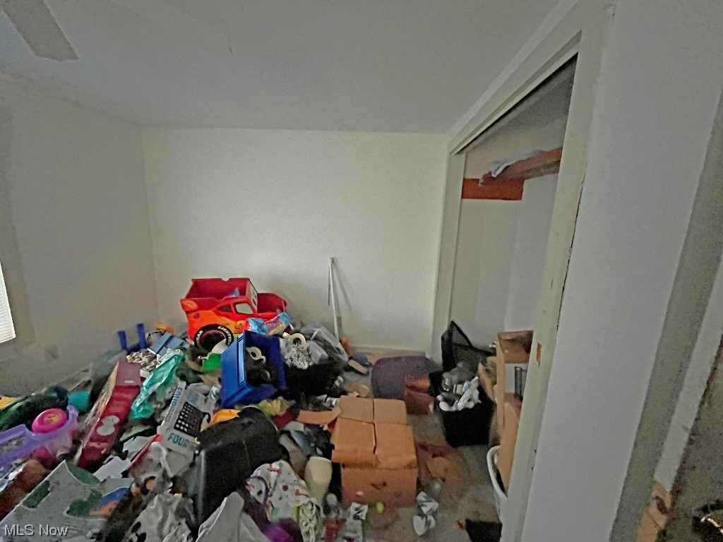 Trumbull Woods - Residential