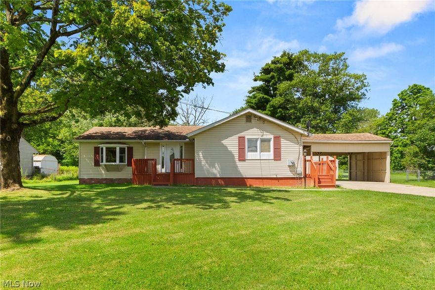 Don’t miss this beautifully updated 3 bedroom 2 bath Ranch home on almost 1 acre in Madison Schools.  Updates since 2019 include: Kitchen with new appliances, Huge Living/Family room with Cathedral ceilings, Furnace and central air, Well pump and water heater!  Master bedroom renovation offers a walk-in closet and private Master bath.