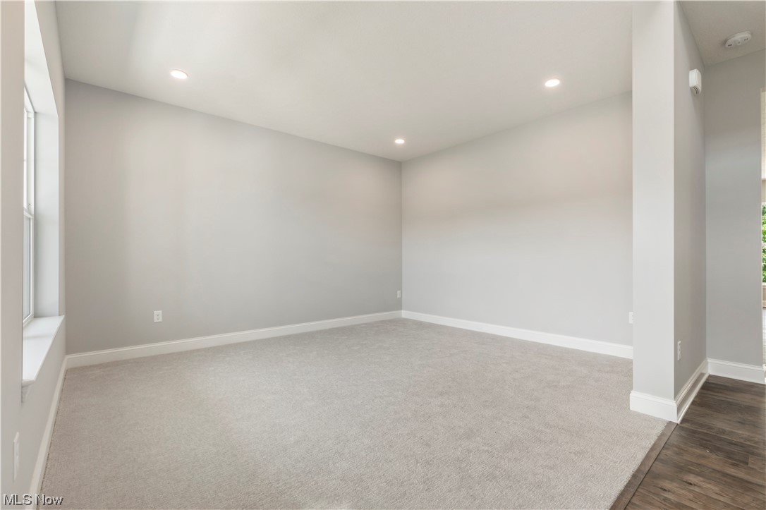 Kings Ridge - Residential