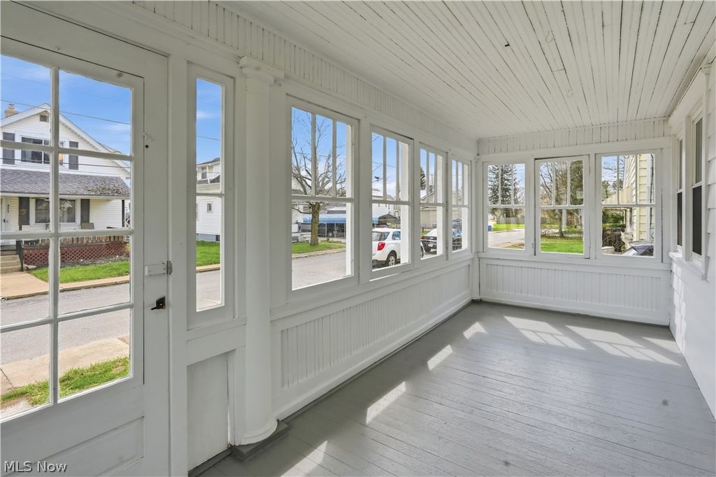 Photo of 422 Snader Avenue, Ashland, OH 44805 (MLS # 5199309)