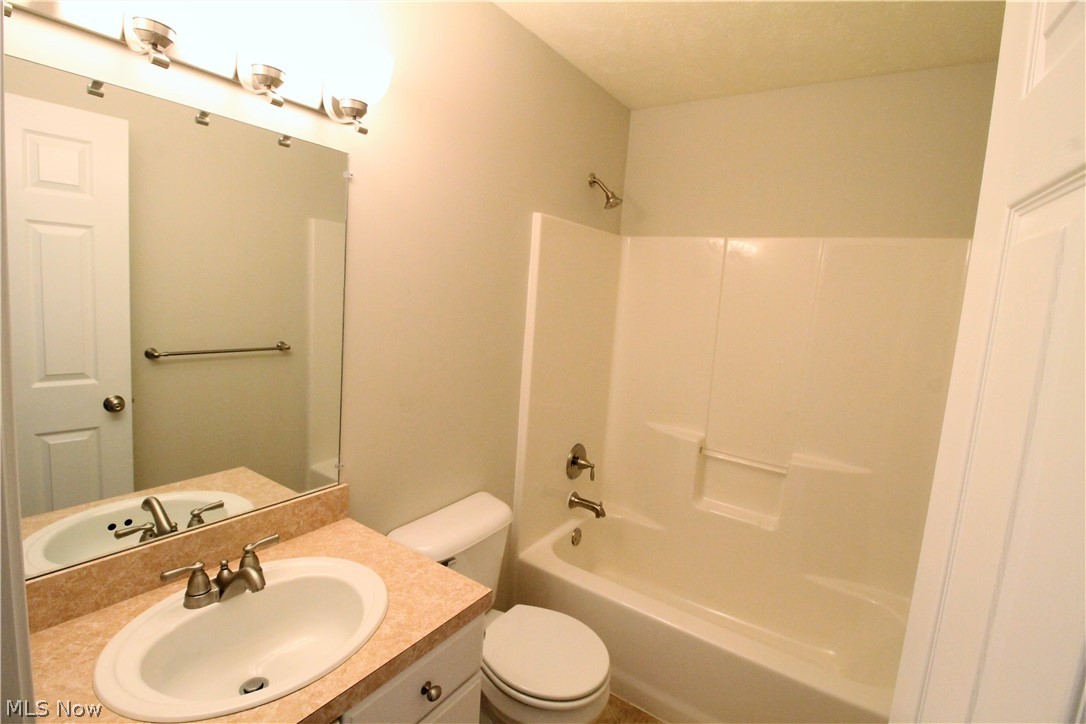 Nantucket Colony Condo - Residential