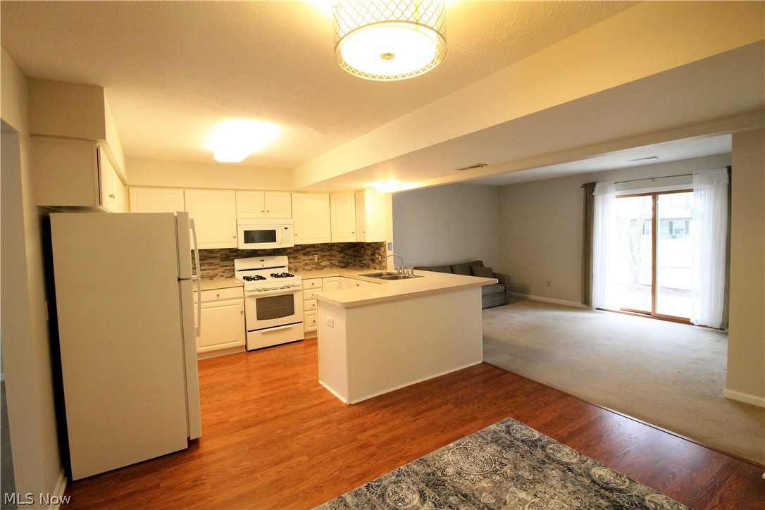 Nantucket Colony Condo - Residential