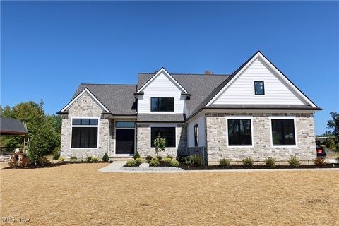 31404 Bur Oak Drive, Westlake, OH 44145 - #: 5054983