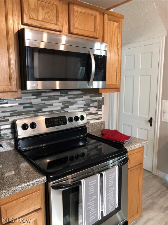Cleveland Heights Blvd - Residential