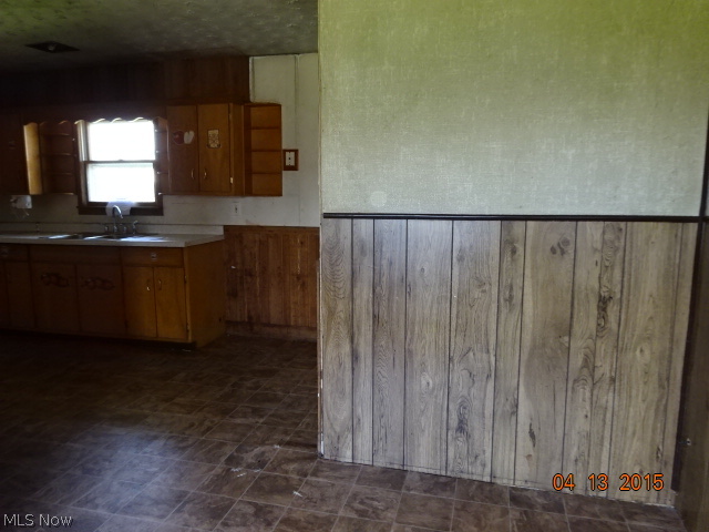 Spring Valley, No. 8 - Residential