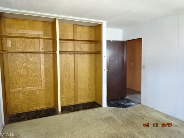 Spring Valley, No. 8 - Residential