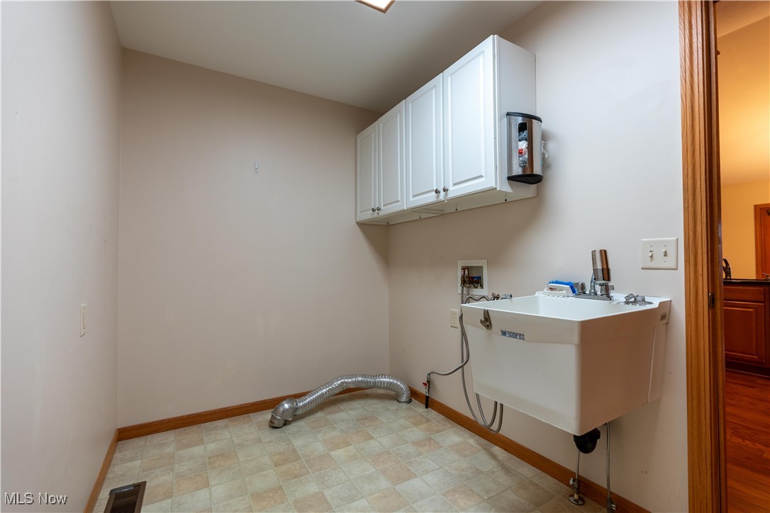 6212 Michael Barkey Avenue, Canal Fulton, Ohio image 19