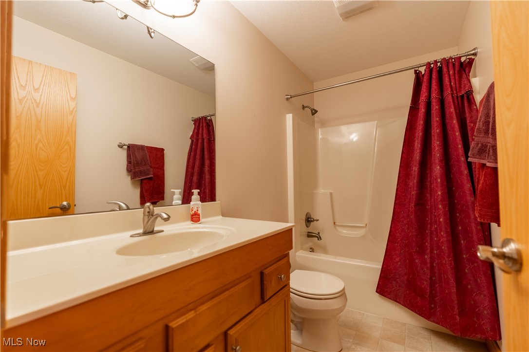 6212 Michael Barkey Avenue, Canal Fulton, Ohio image 29