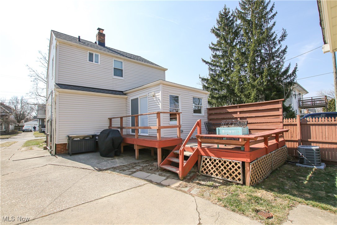 4906 Wellington Avenue, Parma, Ohio image 25