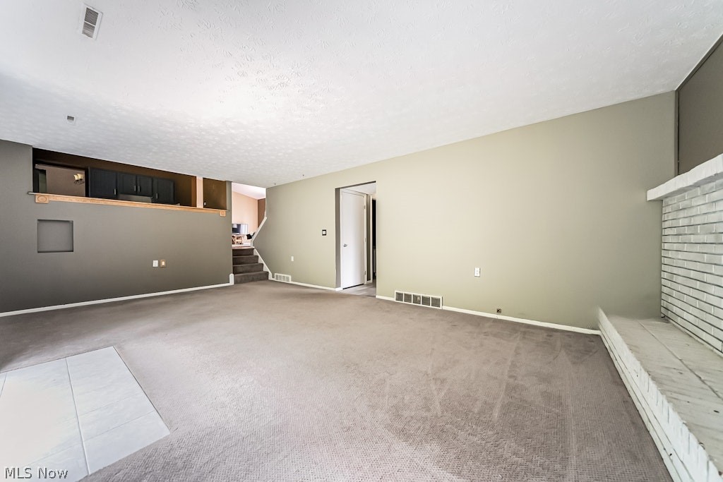 New Boston Knolls - Residential