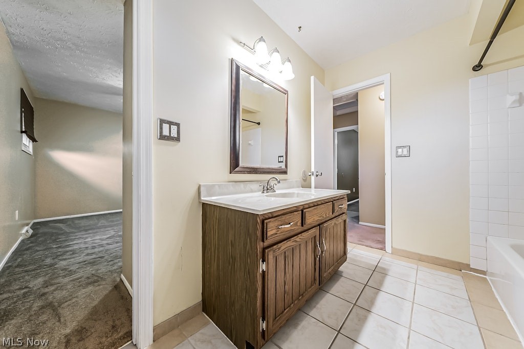 New Boston Knolls - Residential