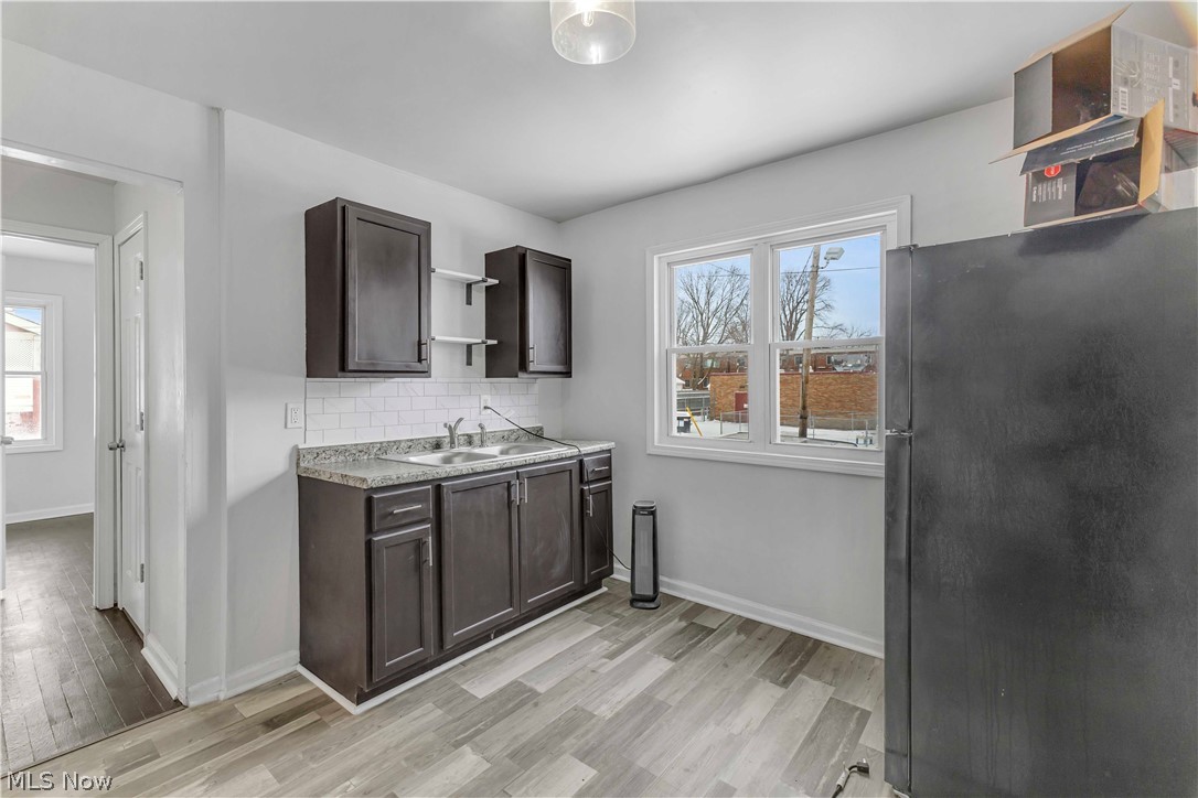 Crawford Land Cos 03 - Residential Income