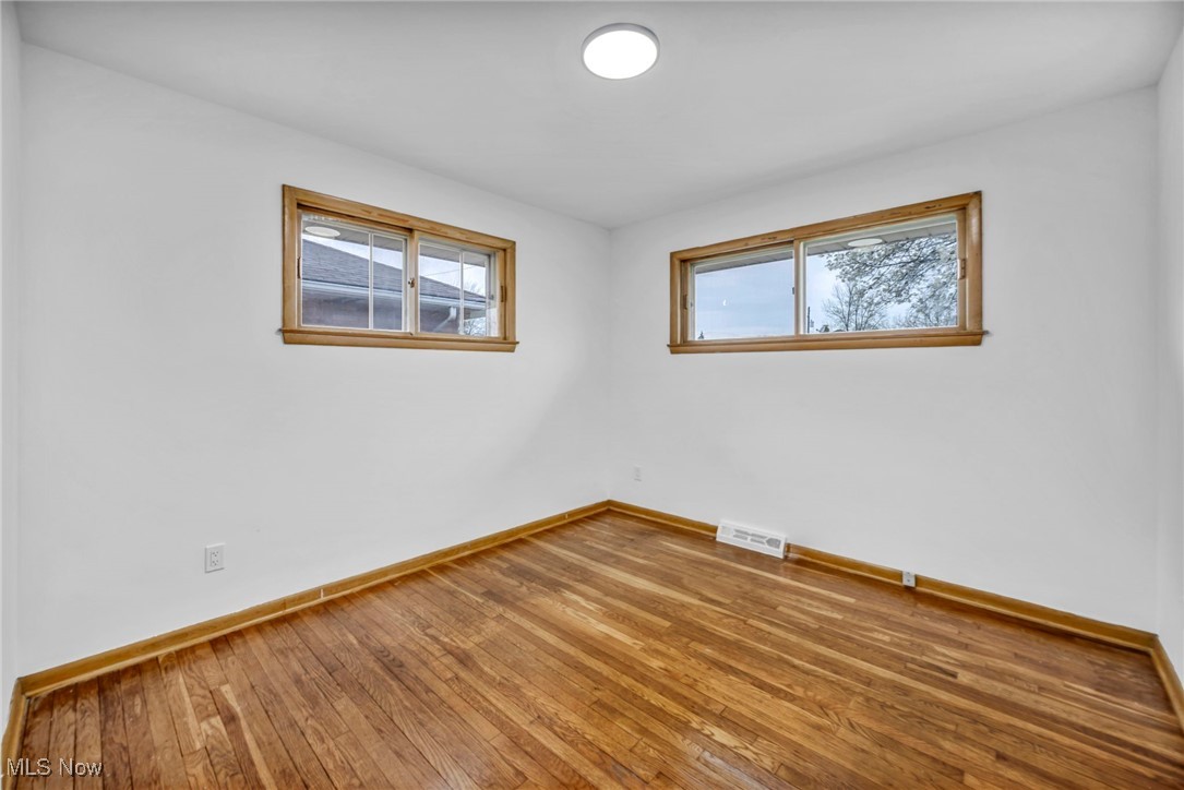 16016 Rowena Avenue, Maple Heights, Ohio image 21