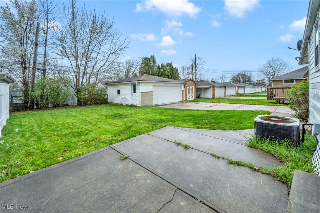 16016 Rowena Avenue, Maple Heights, Ohio image 36