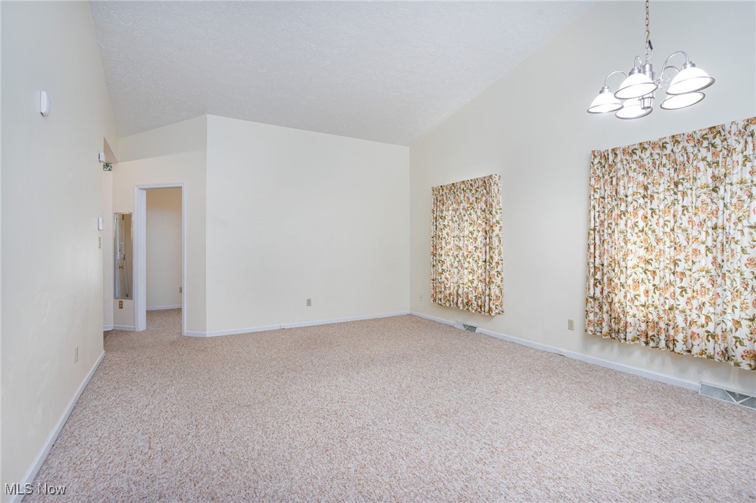 959 Elizabeth Court, Cuyahoga Falls, Ohio image 8