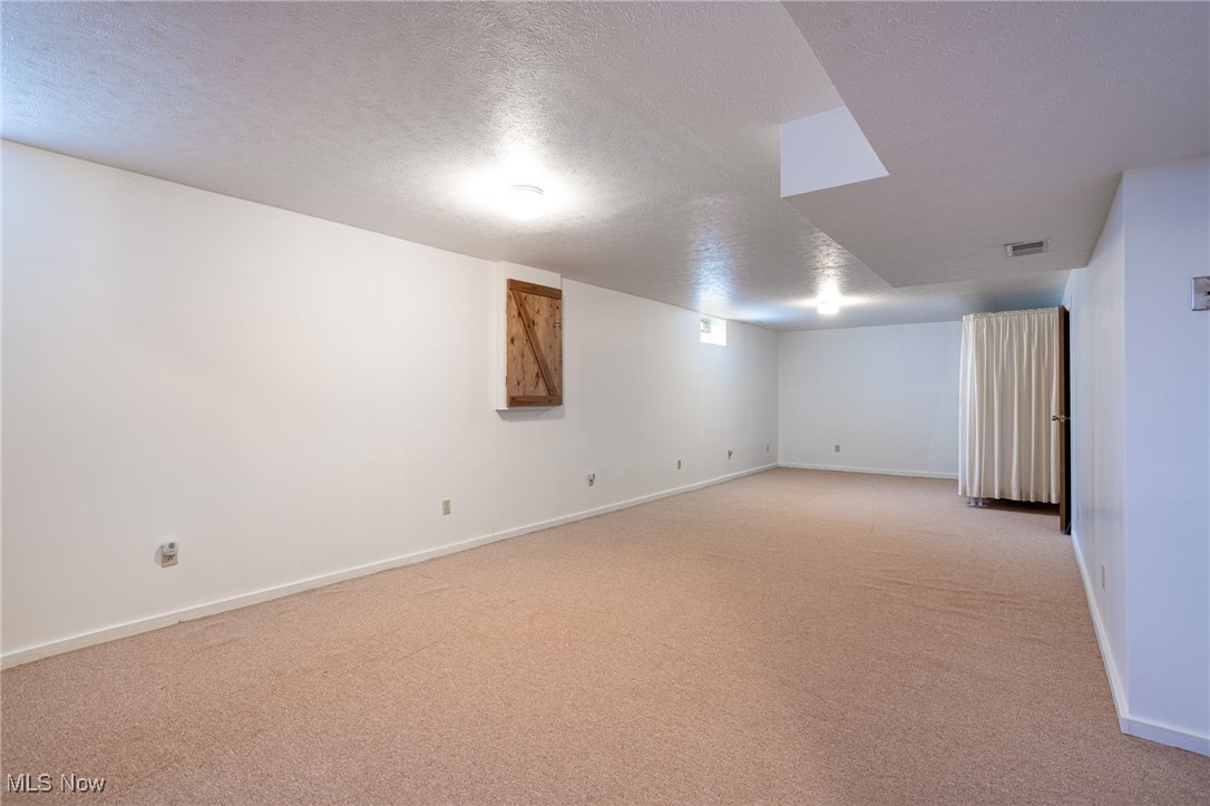 959 Elizabeth Court, Cuyahoga Falls, Ohio image 20